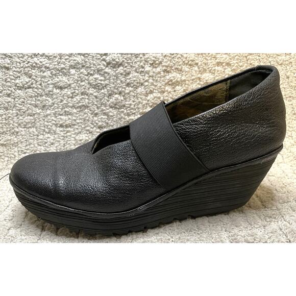 FLY London Black Leather Yale Shoes 41 US 10 Mary Janes Wedge - Picture 3 of 10